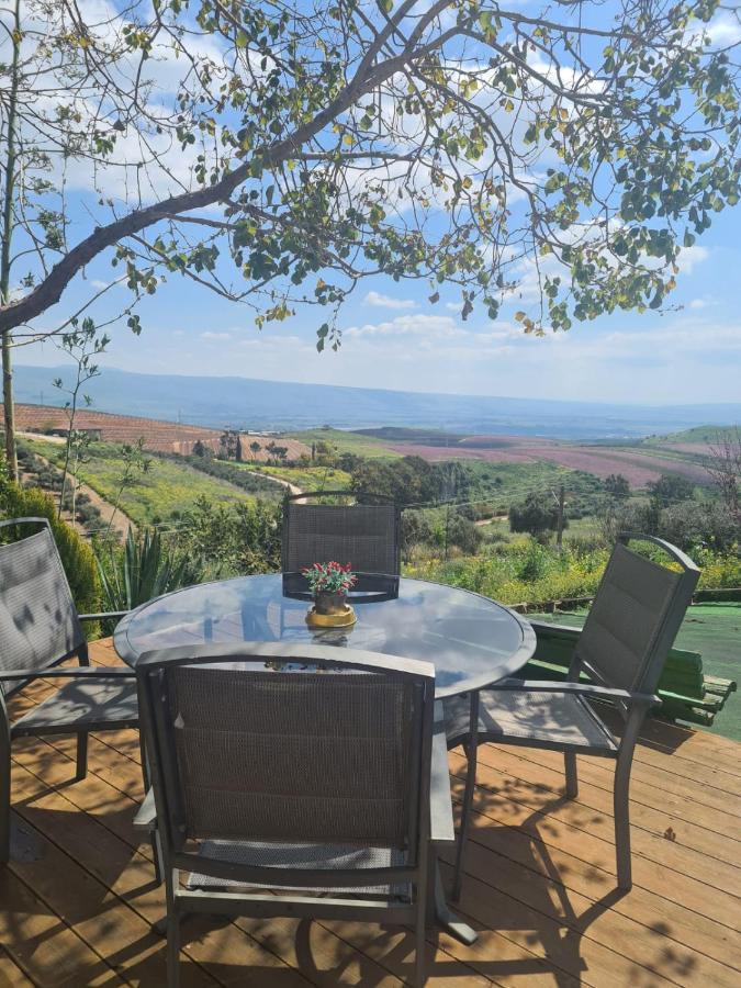 La Noach Villa Metula Luaran gambar